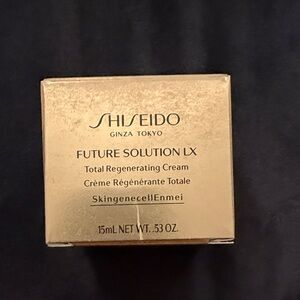 Shiseido Future Solution LX Total Regenerating Cream 15 ml - Luxurious Gold
